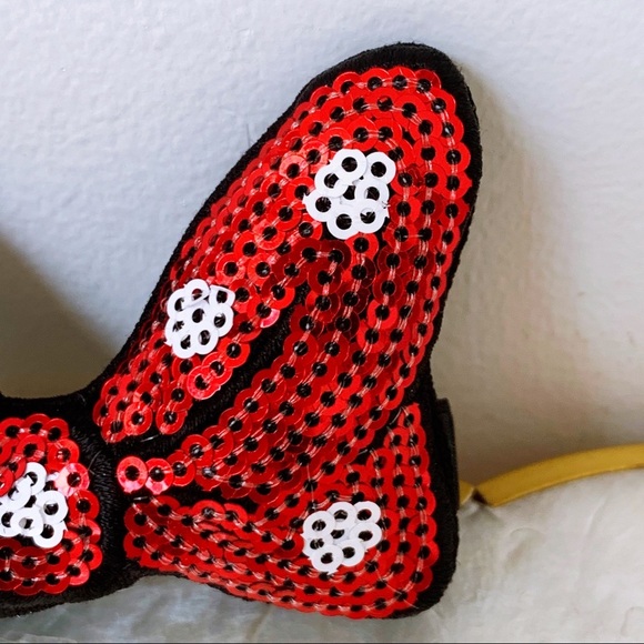 Red Polkadot Minnie Sequin Puffy Hair Clip - Picture 2 of 3